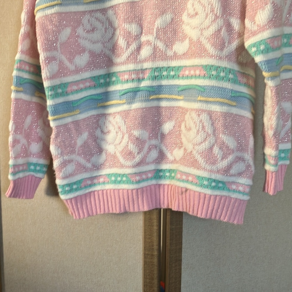Vintage Worthington Pink and White Crew Neck Sweater - Picture 7 of 7